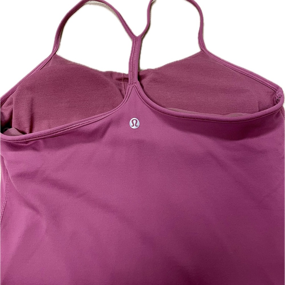 Lululemon Power Y tank.  Mauve size 8 - never worn!  14 w x 20 1/2